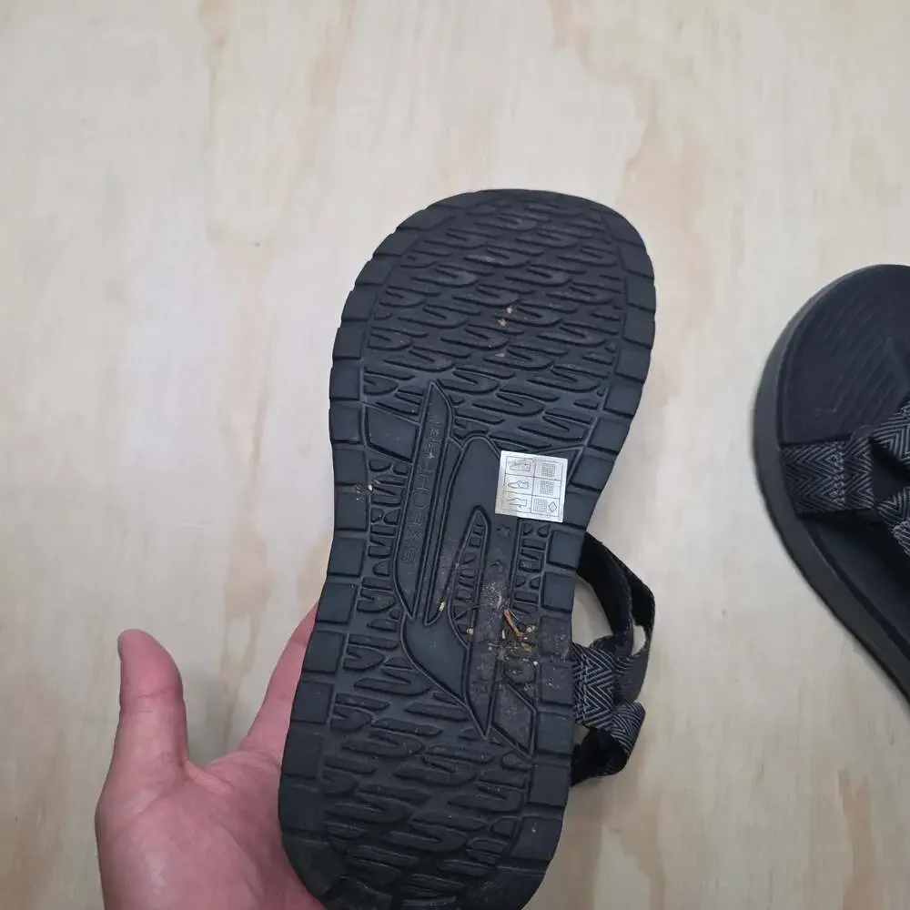 Skechers relaxed fit